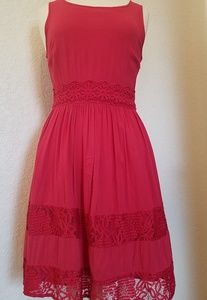 Lauren Conrad size 6 pleated dress, EUC.